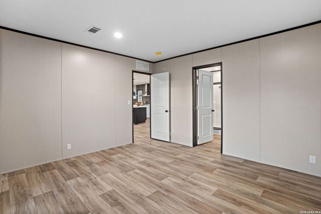 101 Mahaffey Way, San Antonio, TX 78264