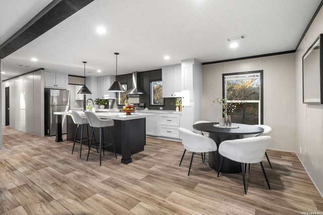 101 Mahaffey Way, San Antonio, TX 78264