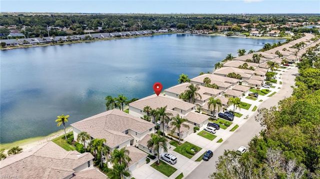 3330 Crown Pointe BLVD 101, Naples, FL 34112