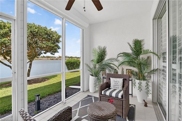 3330 Crown Pointe BLVD 101, Naples, FL 34112