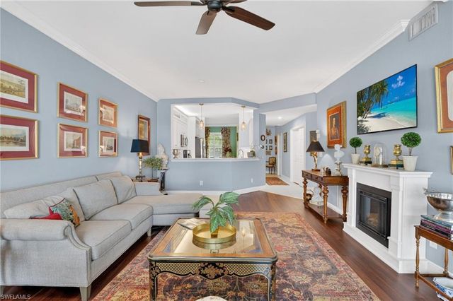 3330 Crown Pointe BLVD 101, Naples, FL 34112