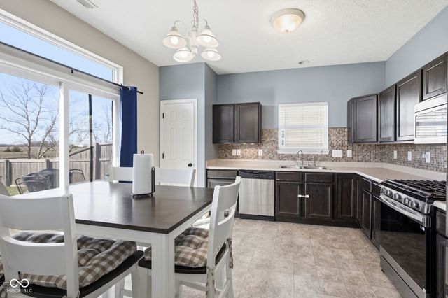 1408 Graybark Street, Sheridan, IN 46069