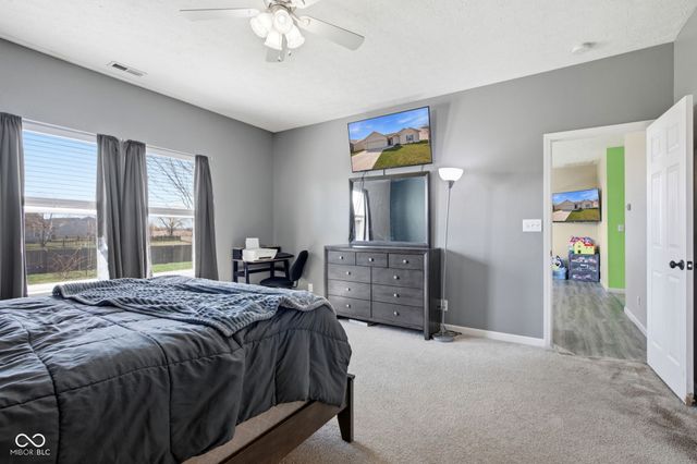 1408 Graybark Street, Sheridan, IN 46069