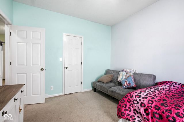 1408 Graybark Street, Sheridan, IN 46069