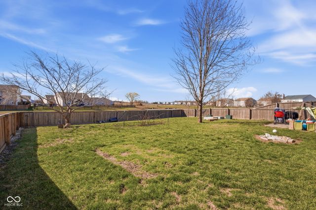 1408 Graybark Street, Sheridan, IN 46069