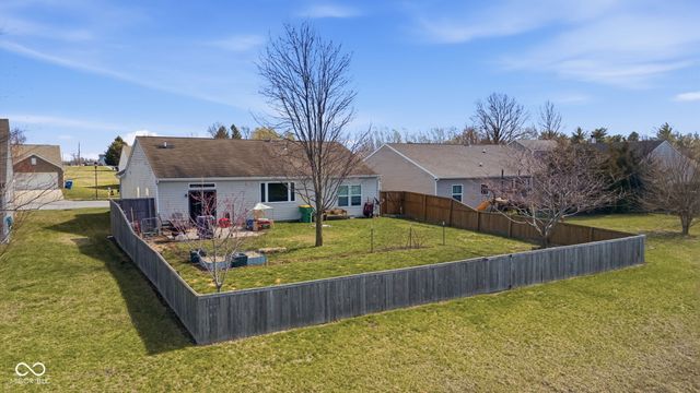 1408 Graybark Street, Sheridan, IN 46069