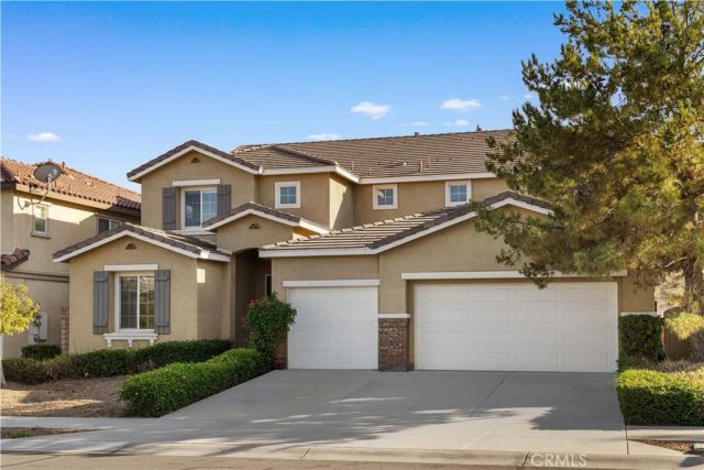 7539 Sanctuary Drive, Corona, CA 92883