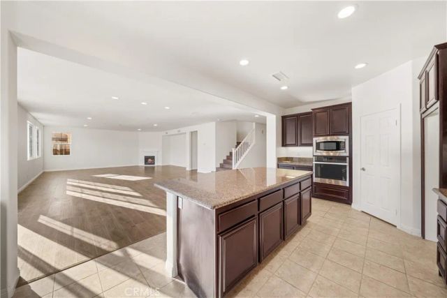 7539 Sanctuary Drive, Corona, CA 92883