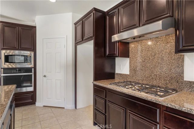 7539 Sanctuary Drive, Corona, CA 92883