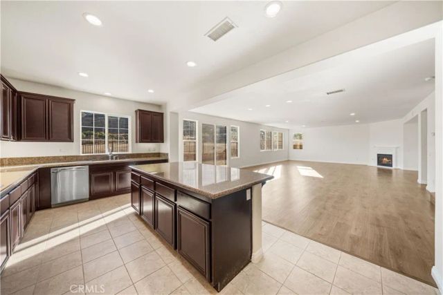 7539 Sanctuary Drive, Corona, CA 92883