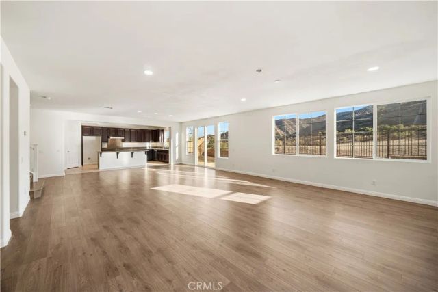 7539 Sanctuary Drive, Corona, CA 92883