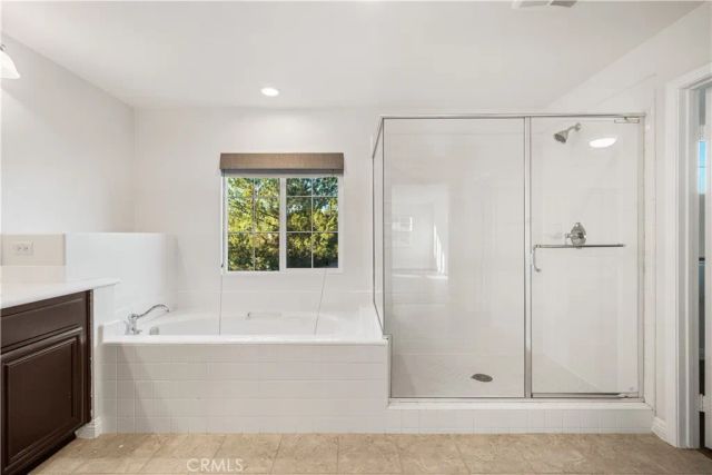 7539 Sanctuary Drive, Corona, CA 92883