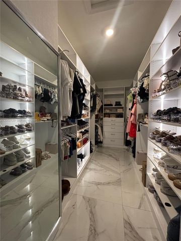 16144 SW 148th Pl, Miami, FL 33187