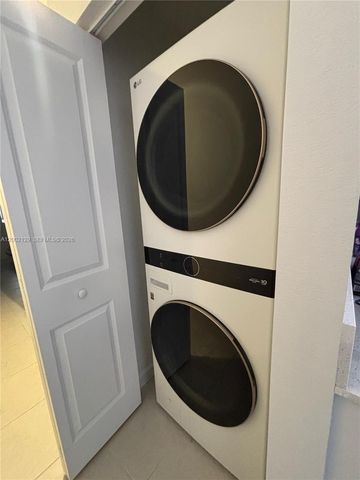 16144 SW 148th Pl, Miami, FL 33187