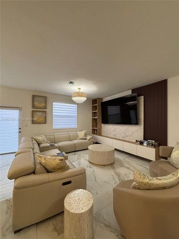 16144 SW 148th Pl, Miami, FL 33187