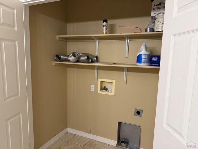 4811 Seasons View, Pueblo, CO 81008