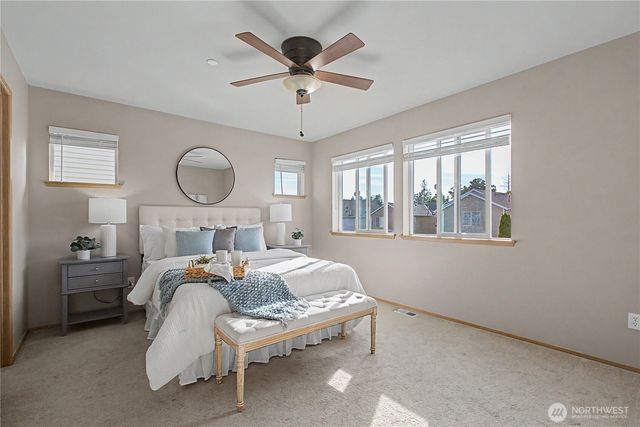 1775 Cadborough Lane, Dupont, WA 98327