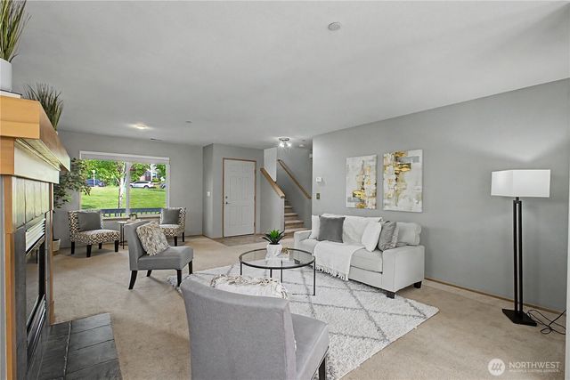 1775 Cadborough Lane, Dupont, WA 98327