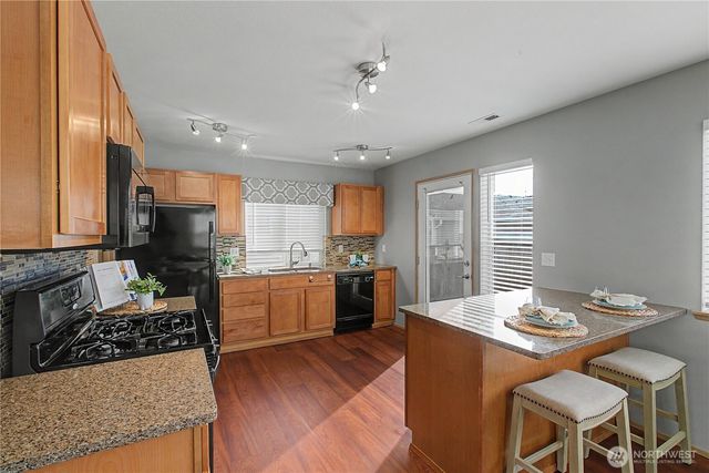 1775 Cadborough Lane, Dupont, WA 98327