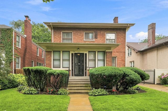 7021 S Cregier Avenue, Chicago, IL 60649