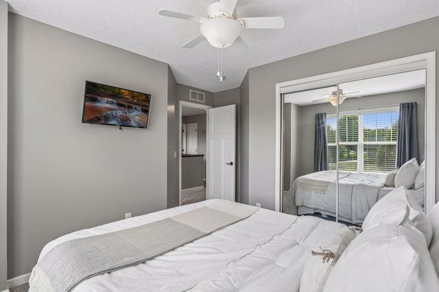 13816 Savanna Drive, Rogers, MN 55374
