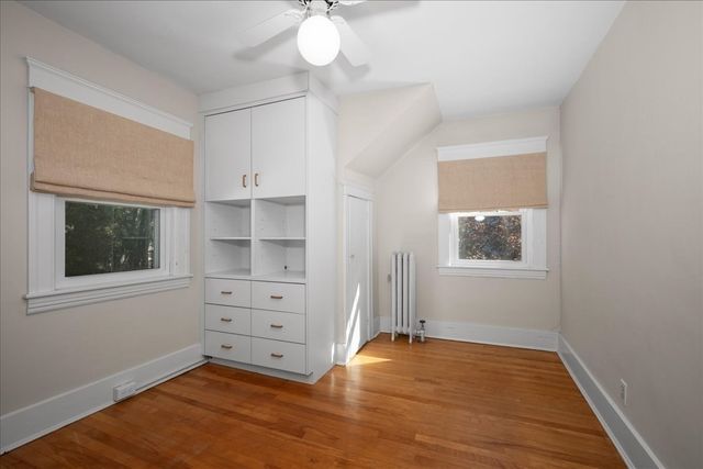 22 Vassar St, Worcester, MA 01602