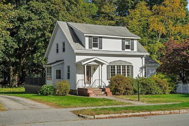 22 Vassar St, Worcester, MA 01602