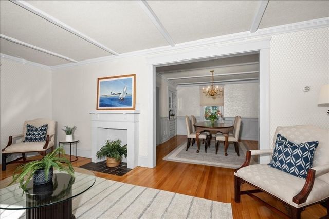 22 Vassar St, Worcester, MA 01602