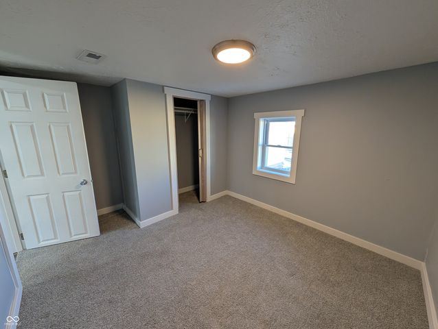 459 N Elliott Avenue, Martinsville, IN 46151