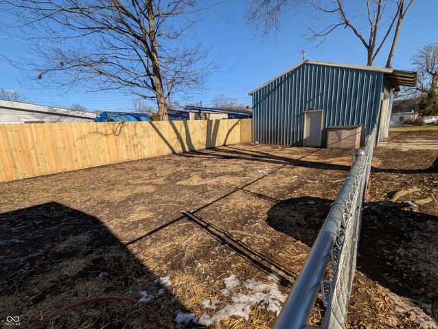 459 N Elliott Avenue, Martinsville, IN 46151