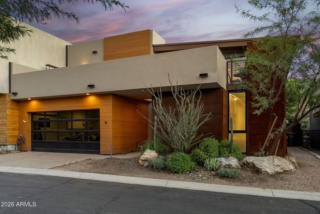 6525 E CAVE CREEK Road 16, Cave Creek, AZ 85331 — exterior