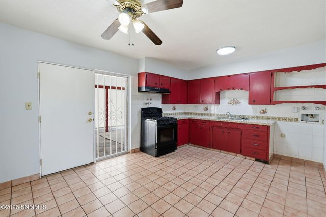 1600 Paxton Street, Las Cruces, NM 88001