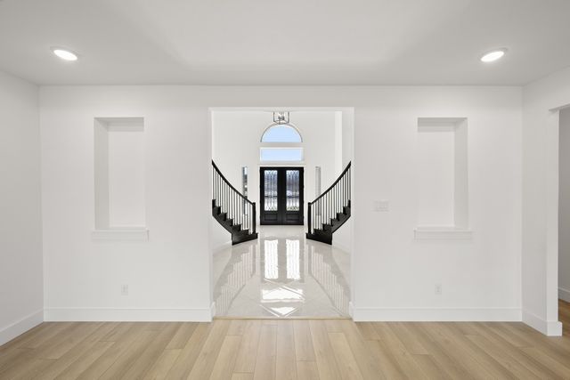 1228 Strait Lane, Burleson, TX 76028