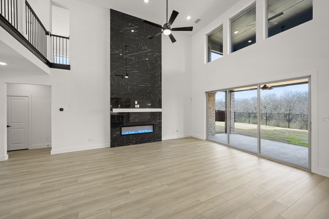 1228 Strait Lane, Burleson, TX 76028