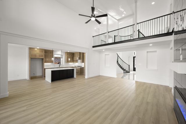 1228 Strait Lane, Burleson, TX 76028