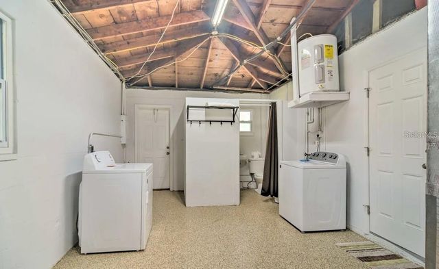 10569 86TH AVENUE, Seminole, FL 33772