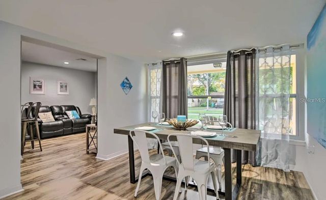 10569 86TH AVENUE, Seminole, FL 33772