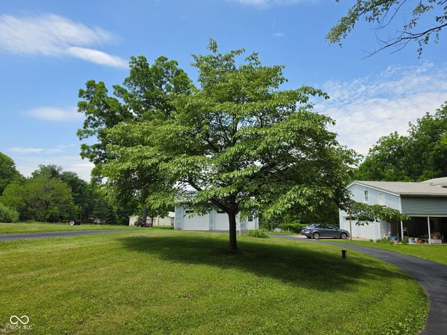 7000 Red Day Road, Martinsville, IN 46151