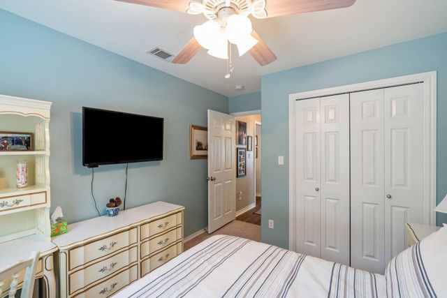 4906 Thunderbird DR, Lago Vista, TX 78645