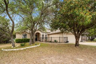 4906 Thunderbird DR, Lago Vista, TX 78645