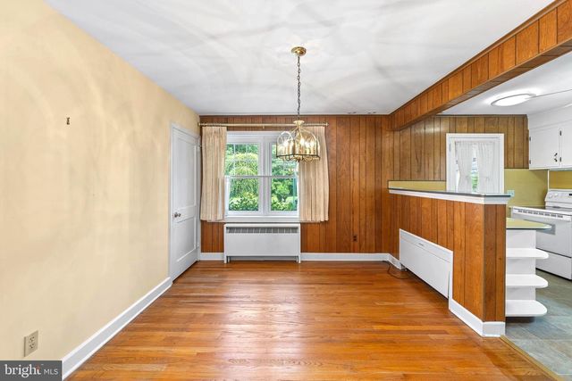 121 OAK DR, Lansdale, PA 19446