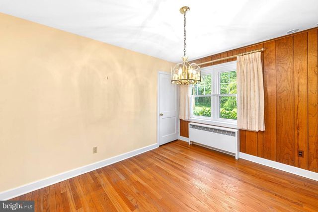 121 OAK DR, Lansdale, PA 19446