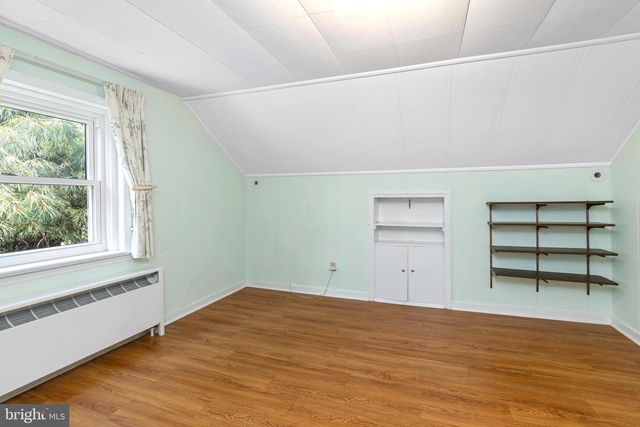 121 OAK DR, Lansdale, PA 19446