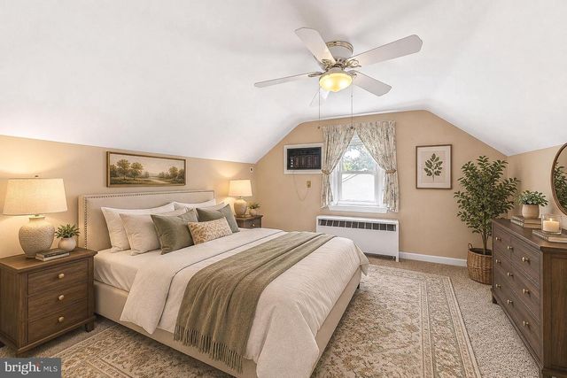 121 OAK DR, Lansdale, PA 19446