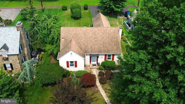 121 OAK DR, Lansdale, PA 19446