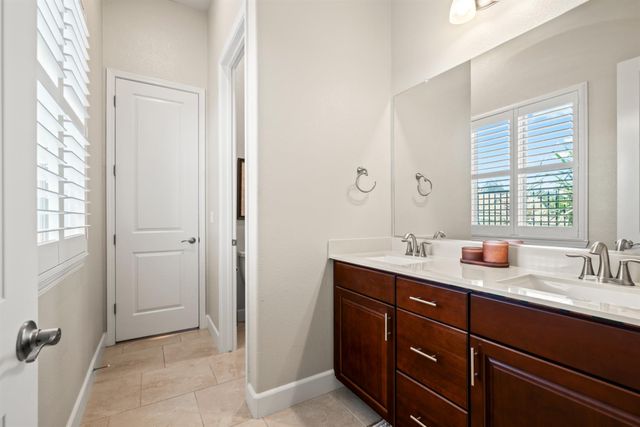 2137 Keystone Dr, El Dorado Hills, CA 95762