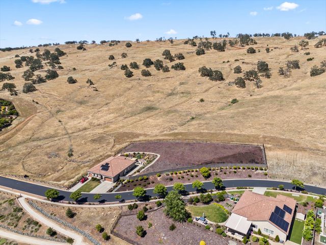 2137 Keystone Dr, El Dorado Hills, CA 95762