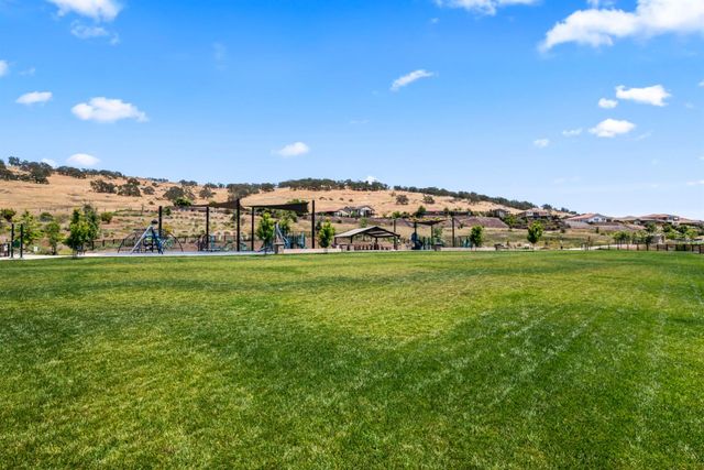 2137 Keystone Dr, El Dorado Hills, CA 95762