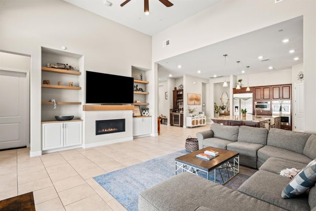 2137 Keystone Dr, El Dorado Hills, CA 95762