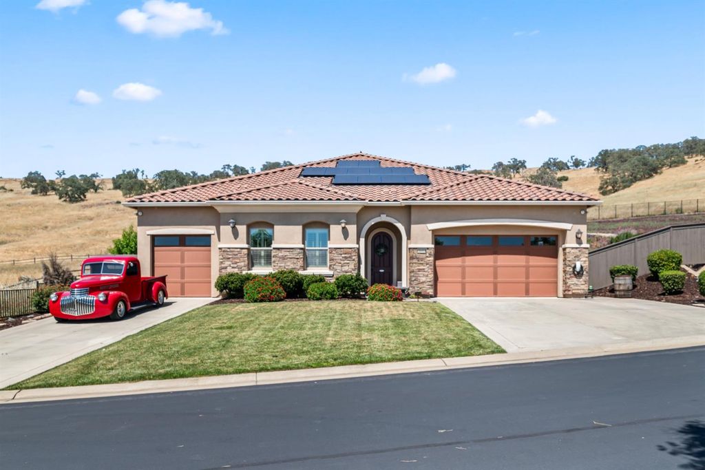 2137 Keystone Dr, El Dorado Hills, CA 95762